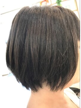 マリアール(MariR) ショートベースボブ