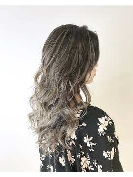 グロウ 上野御徒町(grow) ☆grow 上野御徒町☆セピアグレージュのグラデーションスタイル