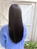 ネイヴィル オモテサンドウ(navile omotesando)&nbsp;【yuka】ダークグレージュ×ミネコラトリートメント20代30代40代