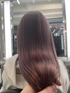 イキ 表参道(iki omotesando) ミディアムヘア/スラッシュ/グレージュカラー/デザインカラー