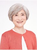 60代グレイヘアの方に◎骨格補正ショート