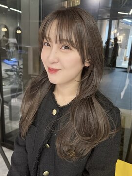 シティ(CITY) グレージュカラー×レイヤーカット　【CHICA】