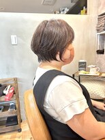 ヘイリー(HAILEY)&nbsp;【大人ショートカット】ひし形ショートボブ前髪あり20代30代40代