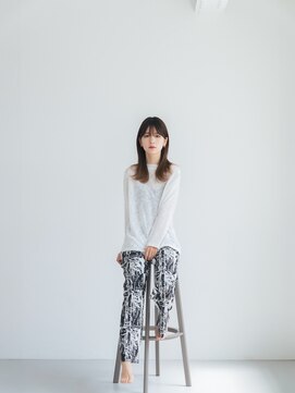 フレーム 博多店(FRAME) 顔周りカット鎖骨下ロング透明感ベージュ