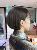 コンパクトショートボブ