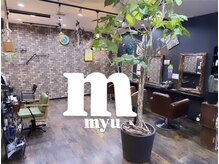 ミュー(m)