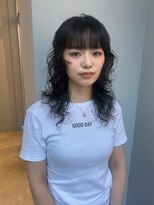 ローエ バイ デコ(Rohe by DECO)&nbsp;[伽羅]ミディアムレイヤーパーマ