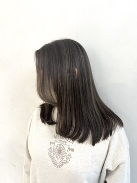 マスカリ(muscali) 黒髪/クラゲヘアー/オリーブグレー/小顔/ココアベージュd1