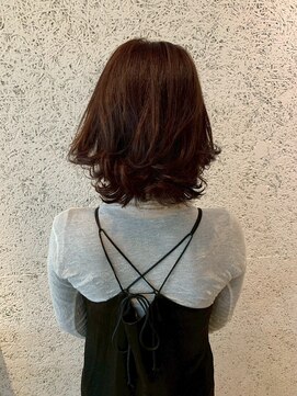 DAMANI 表参道 髪質改善/ヘッドスパ/ハイライト/白髪染め/白髪ぼかし/縮毛矯正 似合わせカット/ミディアムレイヤーカット[表参道駅]