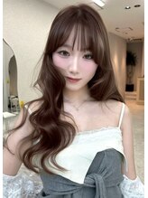 SNSで大人気☆憧れレイヤーカット！軽さと色気が続く髪へ　天神/大名/レイヤーカット/レイヤー/顔まわり