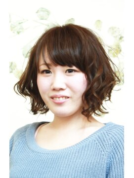 ホットリップ(HOT LIP) ショートボブ