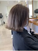 切りっぱなしボブ 『ミルクティーベージュ』