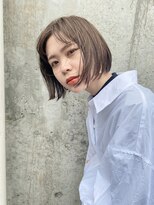 モリオ フロム ロンドン 大宮2号店(morio from London)&nbsp;【なかじま ひびき】グレージュ×ぱつっとボブ