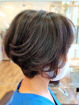 ヘアーズビースリー ポートサイド&nbsp;大人くびれショート　30代40代50代　ハイライト