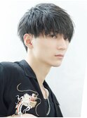 刈り上げツーブロック前下がりマッシュツイストスパイラルパーマ
