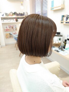 シルビジュー(Cills Bijou) ☆大人女性美髪ショートボブ☆