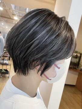 ブリッツレボルト(BLITZ R EVOLUT) ショート×コントラストハイライトs 20代30代40代 柏駅