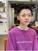 メンズ刈り上げ短髪スキンフェードスパイキーショートピンパーマ