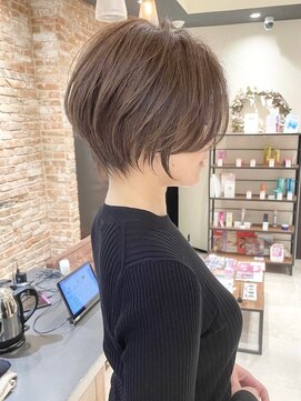 アンド ストーリーズ(&STORIES) 大人ショートボブ/クビレ/絶壁解消/20代30代40代/【荒牧】