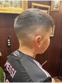 MEN'Sショートフェードスタイルハードパートメンズ