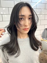 ヘアーワークスヴィクサス(HAIR WORKS VIXUS) 【西岡】ダークグレー　顔まわりレイヤー
