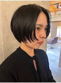 顔周りレイヤーカット×ショートスタイル