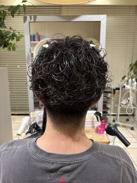 エムプラス センター北(M.plus) メンズパーマスタイル