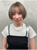 ハイトーンベージュ/ブロンドベージュ/ブリーチ/ボブ/博多