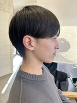 ヨル(Jor)&nbsp;さらっと決まるニュアンス、シースルーマッシュ