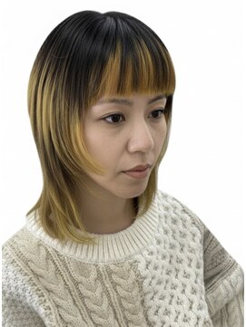 アヴニール アックス(Avenir axe) レイヤーカット/ハッシュカット/インナーカラー