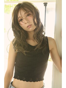 ソア(Soar) 【大人×セクシー】動きのある重めレイヤー