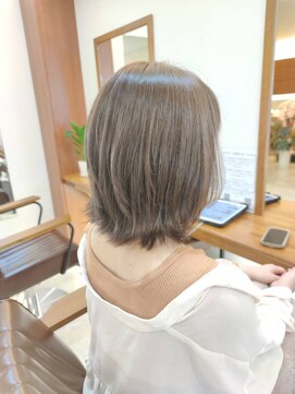 ビューティーサロンジェイ(Beauty Salon J) 【Beauty Salon J】グレージュツヤボブ★