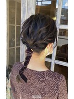 エイミーバイアフロート(amie  by afloat)&nbsp;ルーズな紐アレンジ◎