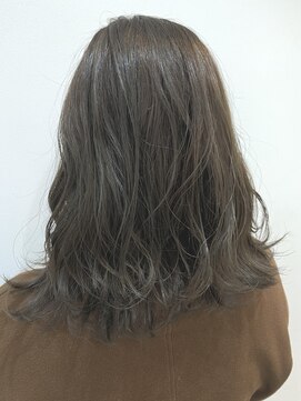 ヒビカ(HIBIKA) ベージュにラフミディアム