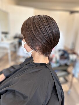 イースタイルコムズヘア 柳通り店(e-style com's hair) ショート　#斜めバング#ダークグレージュタイトストレート