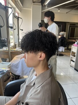 アイズ 海老名(AIZU) ツイストスパイラルパーマ ツイストパーマ スパイラルパーマ