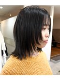 オリーブグレー×顔周りレイヤー