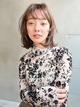 アルテ(ARTE) 【ARTE表参道/青山】小顔レイヤー×シアベージュ