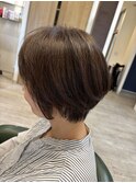 ショートボブ