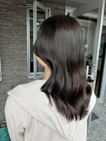 ハイバレーヘアーメゾン(HIGH VALLEY HAIRMAISON) ロングレイヤー黒髪レイヤー顔周りレイヤー岡山南中央町