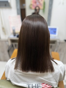 アースオーセンティック 徳島北島店(EARTH Authentic) 美髪ストレート
