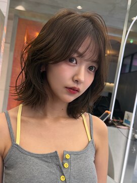 ロンドルーチェ 心斎橋(Lond luce) ナチュラルショート×ミルクブラウン［心斎橋/髪質改善/ボブ］