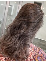 ユルム 深谷稲荷 ピンクベージュ/ロングレイヤー