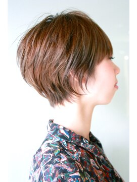 レンジシキチジョウジ (RENJISHI KICHIJOJI) カットで創る！！ベリーショート