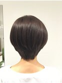 ショートボブ