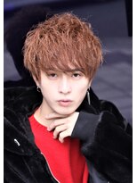 メンズフィール 南森町(MENS FEEL)&nbsp;スリークショートハイトーンカラー★束感ヘアツーブロック