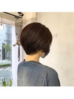 リジー(Litzy)&nbsp;ドライヤーで収まる丸みスッキリショート