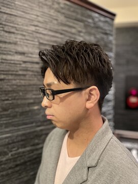 ヒロギンザ 池袋 サンシャイン通り店(HIRO GINZA) 七三分け