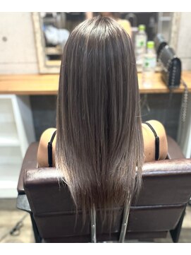 ルフレ 新宿本店2nd(Reflet) エクステ付けたままシャドールーツ