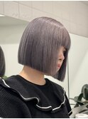 新宿 前下がりボブ 切りっぱなしボブ ショートボブ ブリーチ